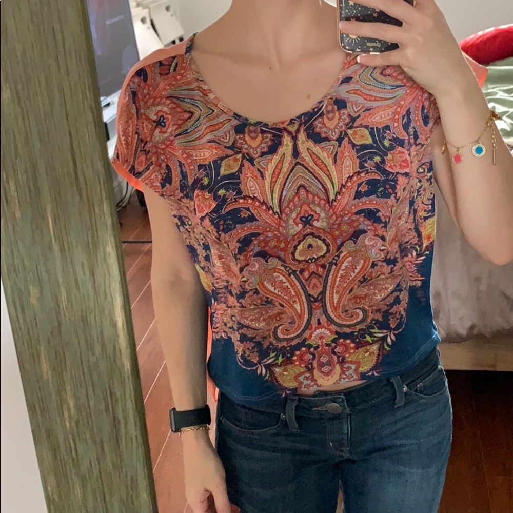 Pattern front solid back - Picture 1 of 4